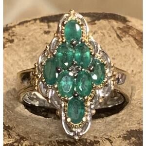 Gems En Vogue Michael Valitutti Size 9 Sterling Silver & Natural Emerald